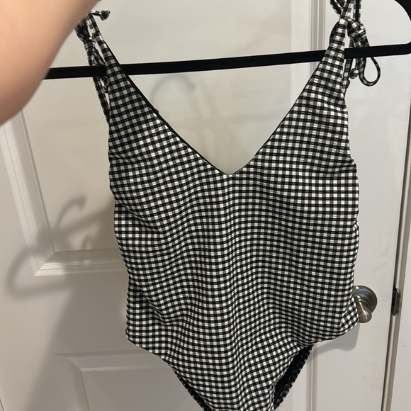Billabong Gingham Cheeky One Piece - Picture 4 of 4